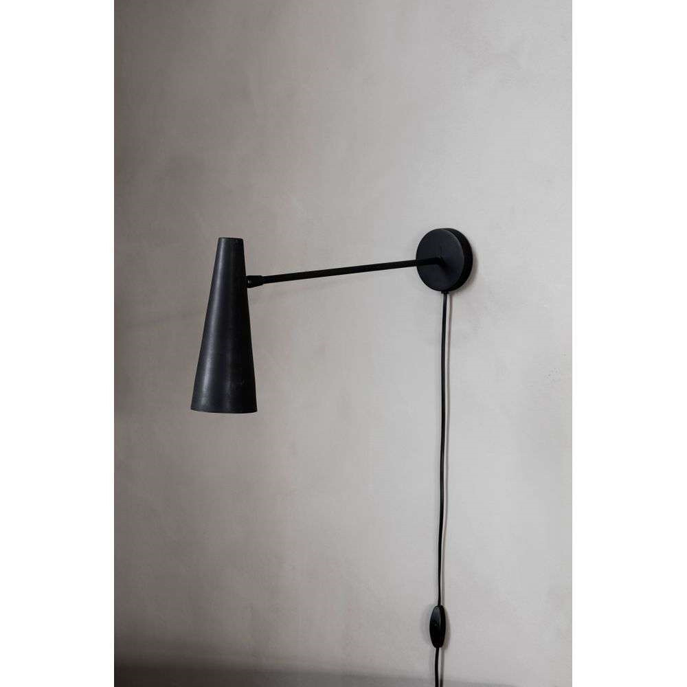 Precise Wall Lamp 47 cm Matt Black House Doctor