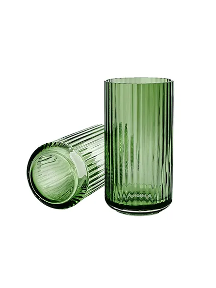 Lyngbyvase i grønt glas Køb vasen fra Lyngby Porcelæn her