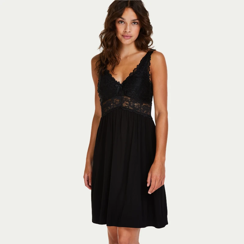 Nora Lace Long Slip Dress for €34.99 - Slip dresses & Babydolls -  Hunkemöller