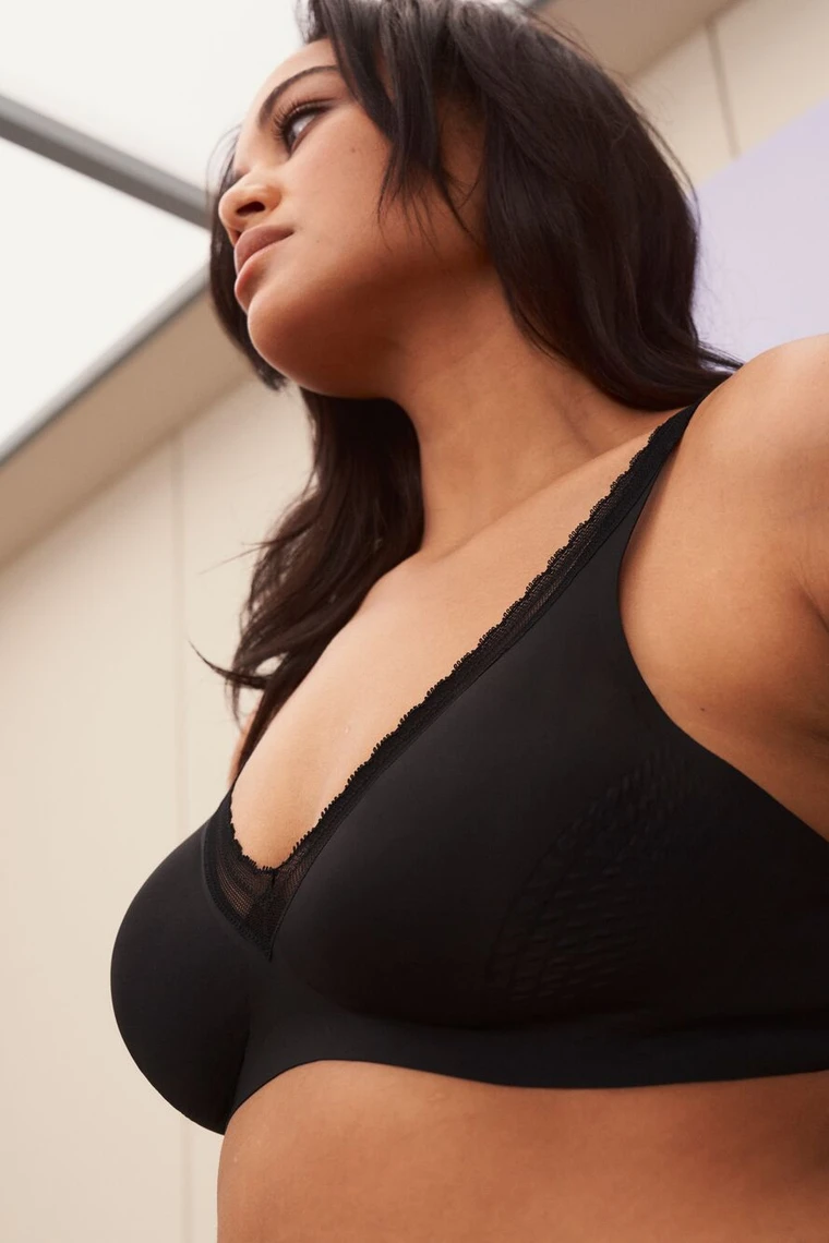 Sloggi Women's Body Adapt Twist Soft Bra : : Fashion