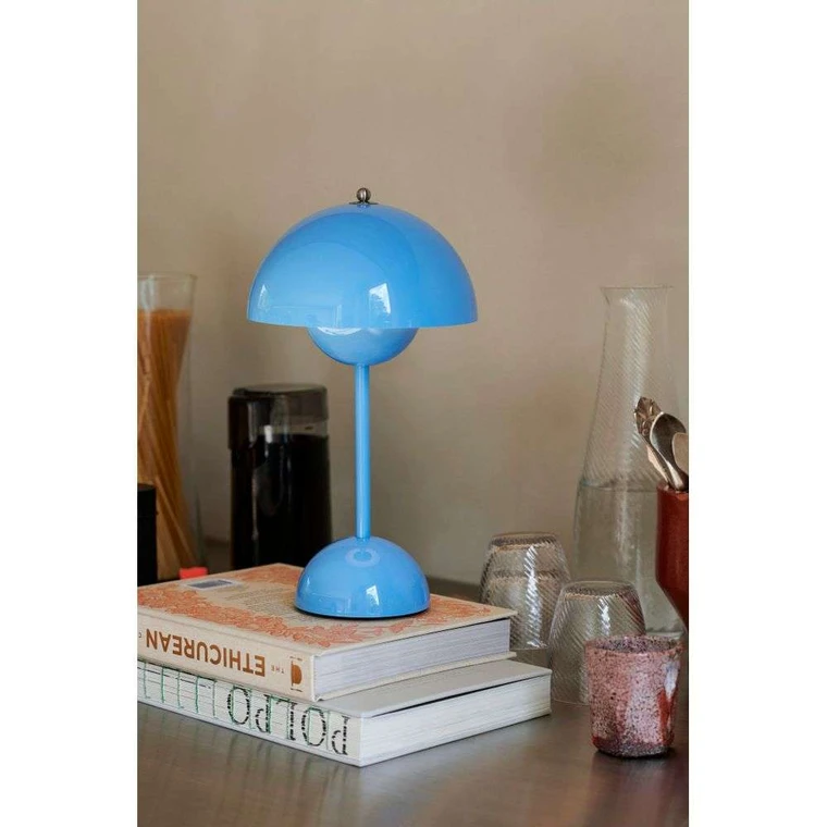 Flowerpot VP9 Portable Table Lamp Swim Blue - &Tradition - Buy