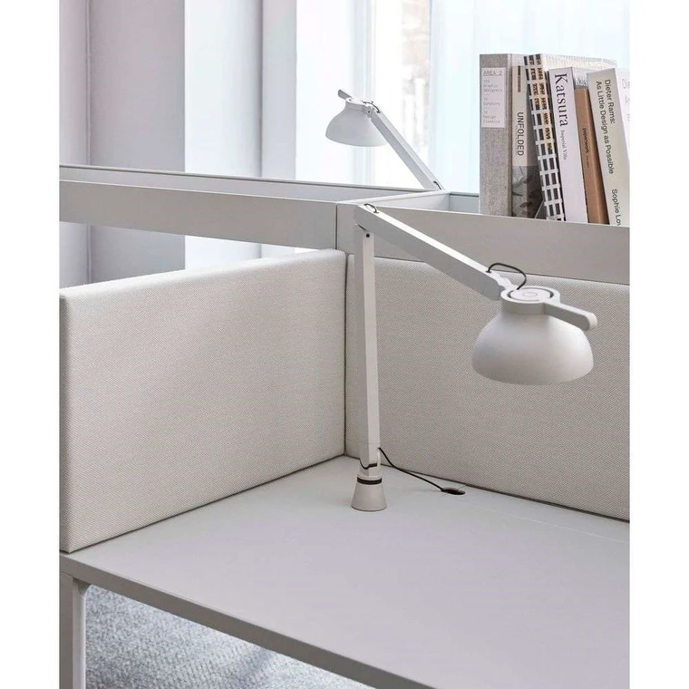 Double task deals lamp