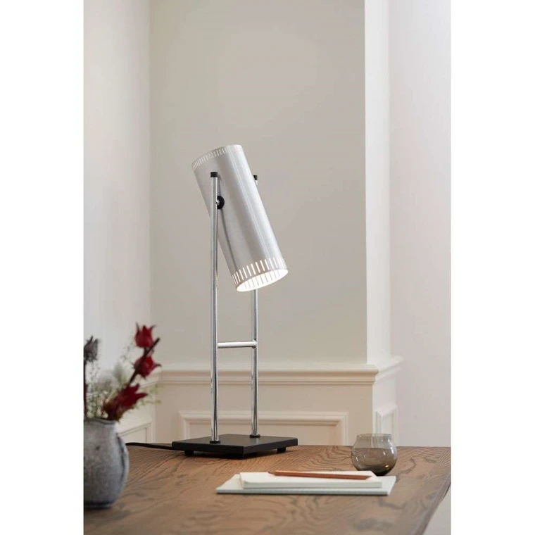 Trombone deals floor lamp