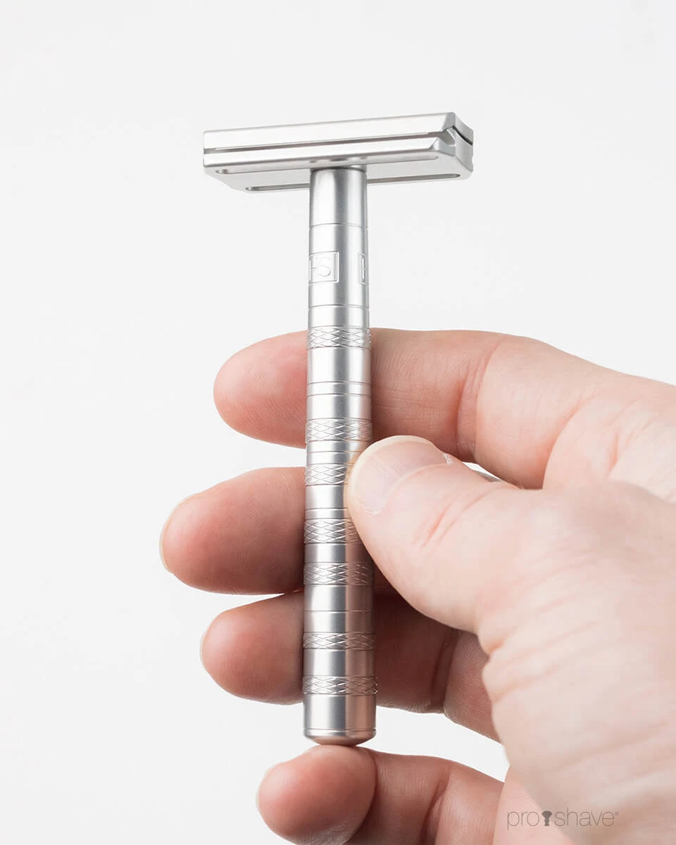 Henson Shaving AL13 Safety Razor, Aircraft Aluminum - MEDIUM