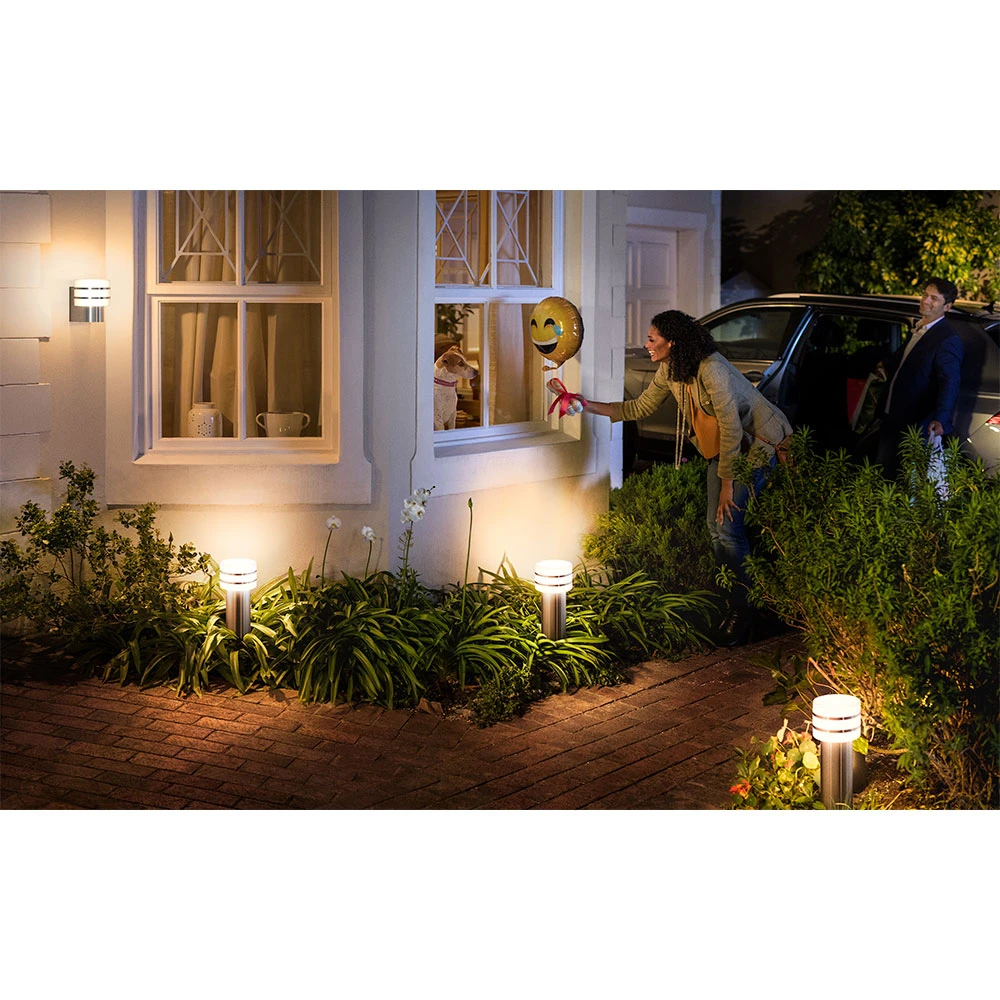 Philips hue outlet outdoor bollard