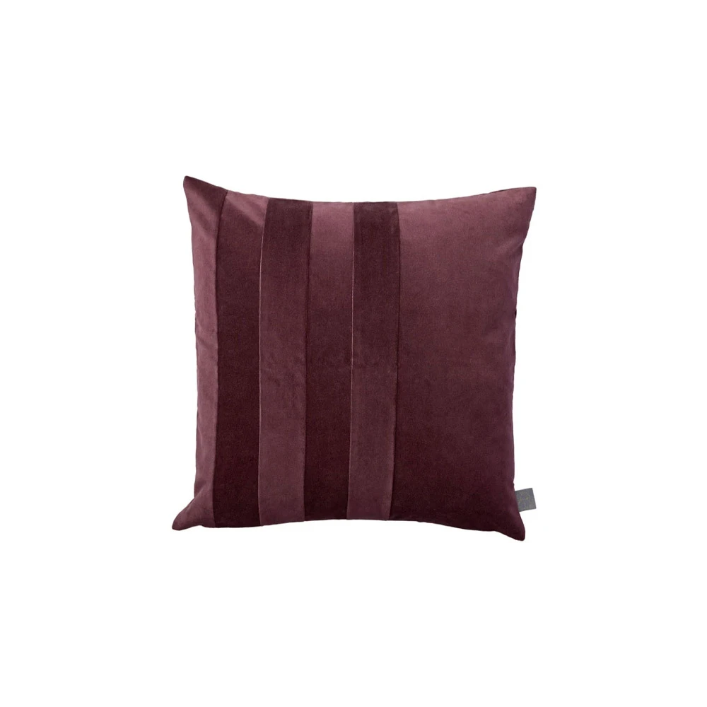 Sanati Cushion Bordeaux AYTM