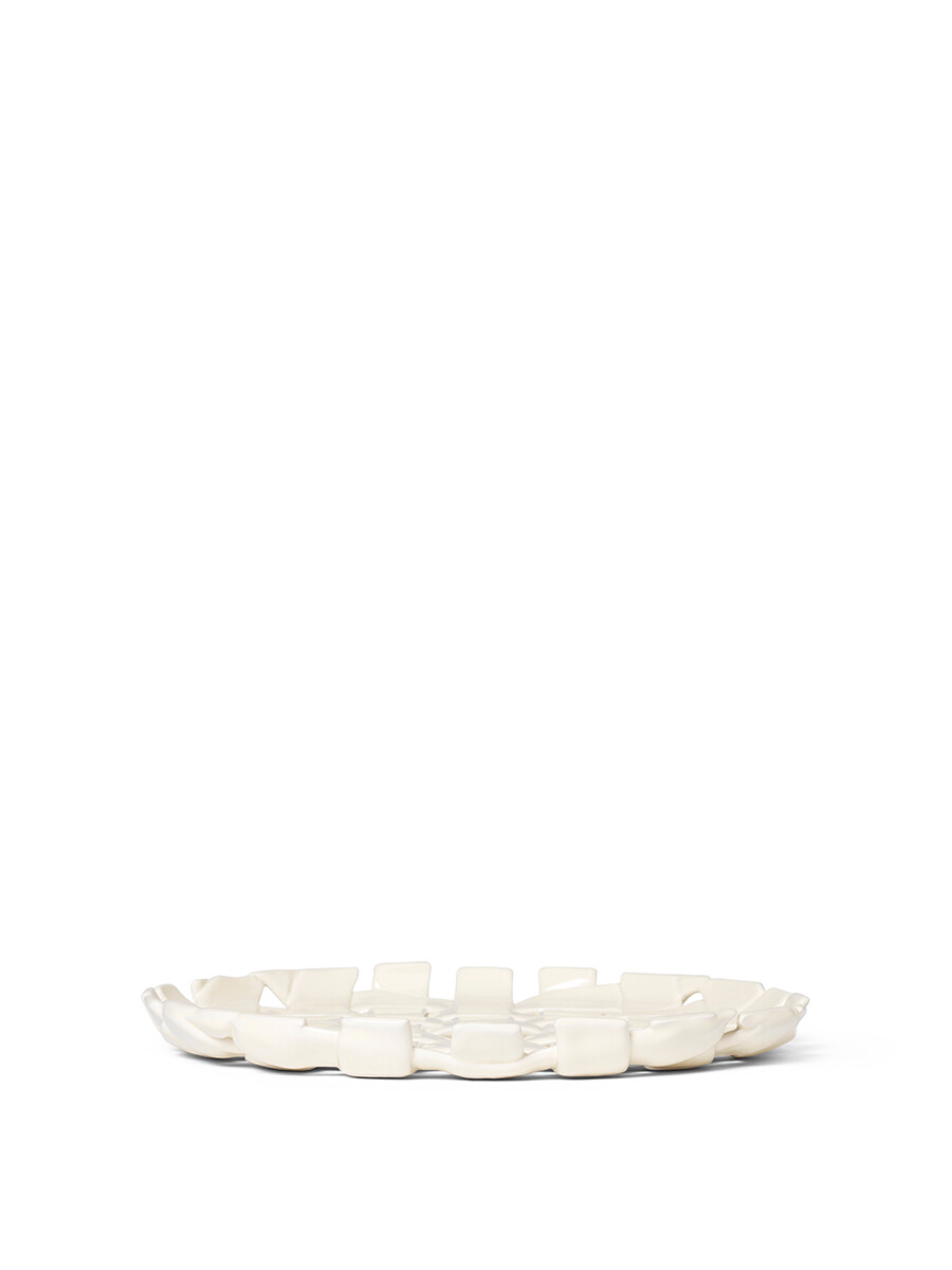 Plait Platter fra Ferm Living (Emerald green)