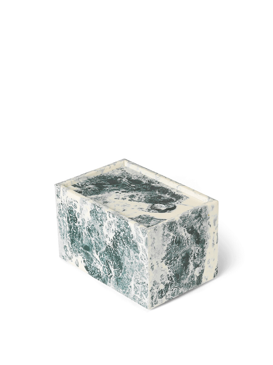 Mist Box, 10 x 15 cm fra Ferm Living (Emerald Off-white)