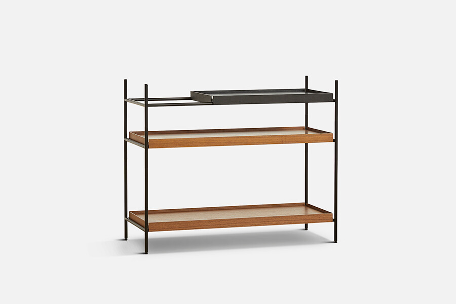 Tray Shelf, lav fra Woud (Black: 1 short / Walnut: 2 wide)