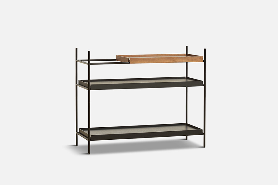 Tray Shelf, lav fra Woud (Black: 2 wide / Walnut: 1 short)