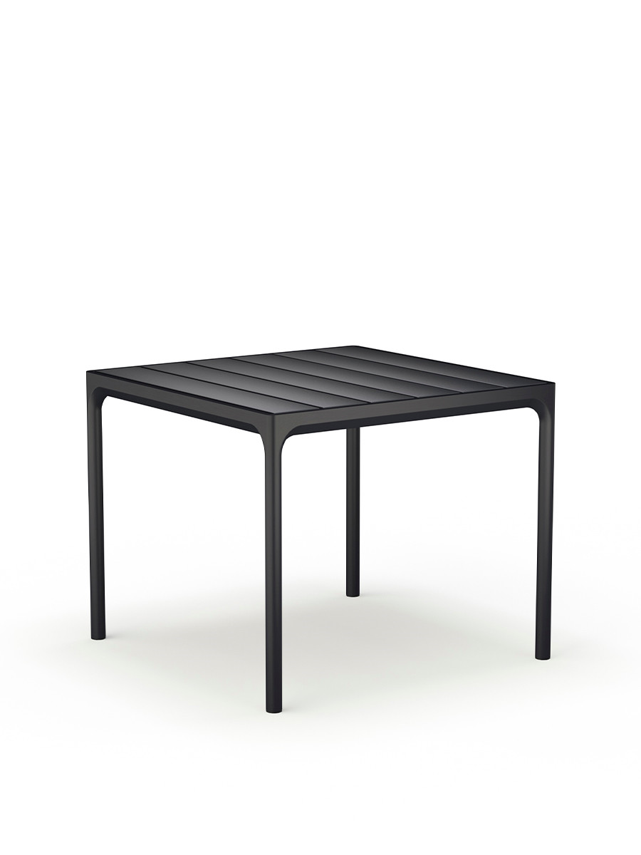 Four table 90 x 90 cm fra Houe (Sort aluminium stel / sort aluminium bordplade)