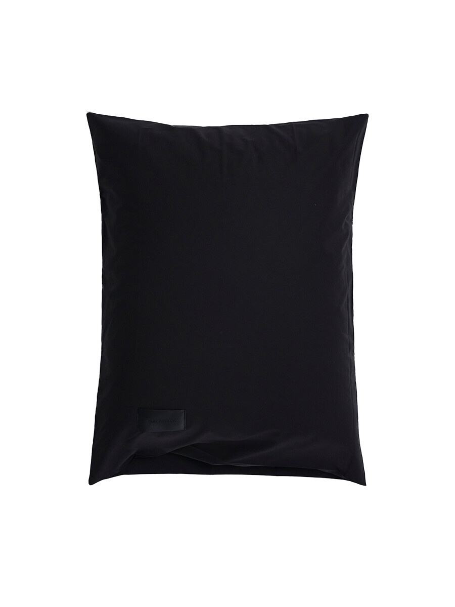 Pure Poplin Pillow Cover Single 50x70 cm fra Magniberg (Black)