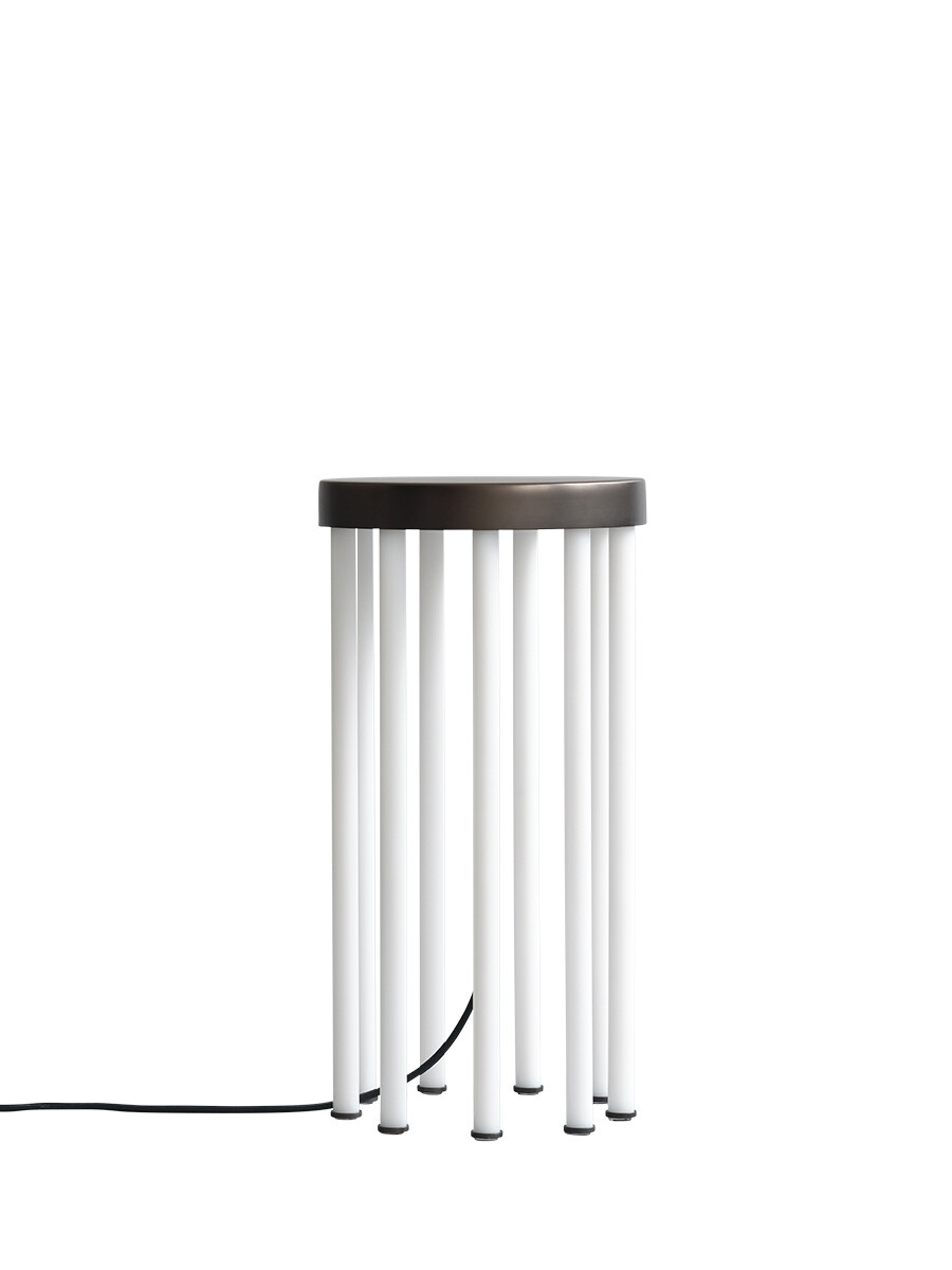 Neon Side Table, bronze fra 101 Copenhagen