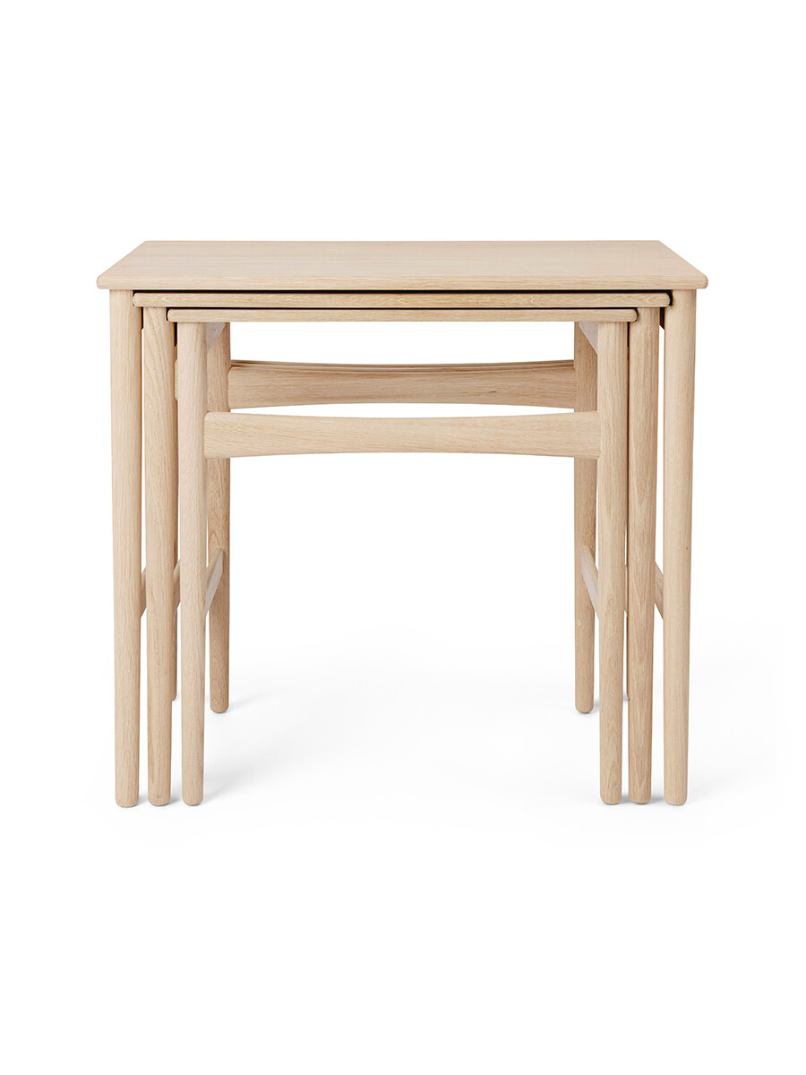 CH004 Nesting Tables fra Carl Hansen & Søn (Eg hvidolie)