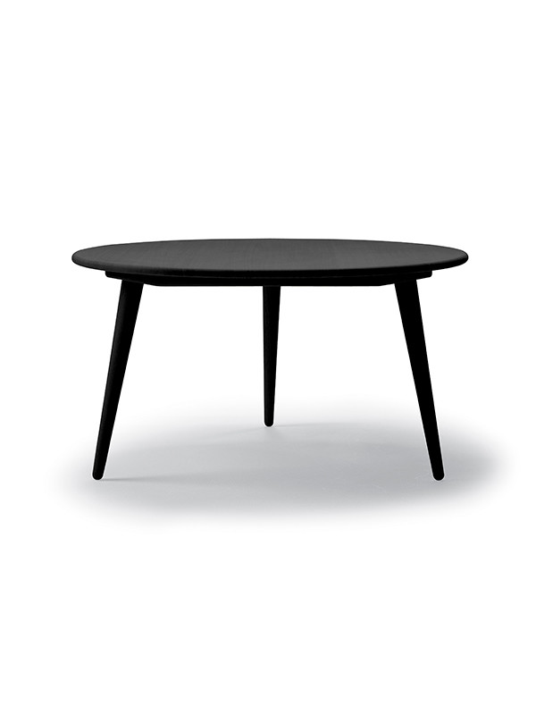 CH008 Sofabord fra Carl Hansen & Søn (Ø: 78 x H: 48 cm, Eg, Sort)