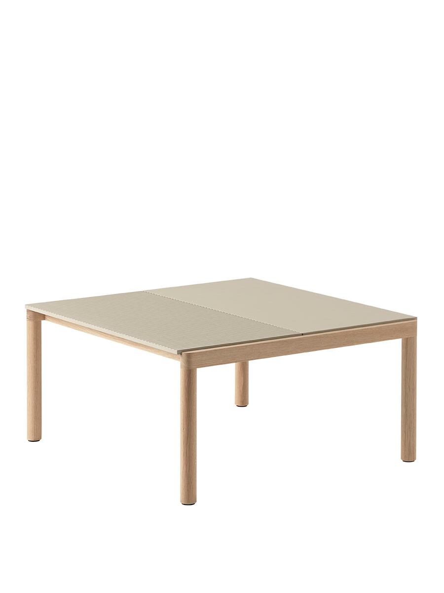 Couple Coffee Table, 80 x 84 cm fra Muuto (Sand / Oak, Wavy)