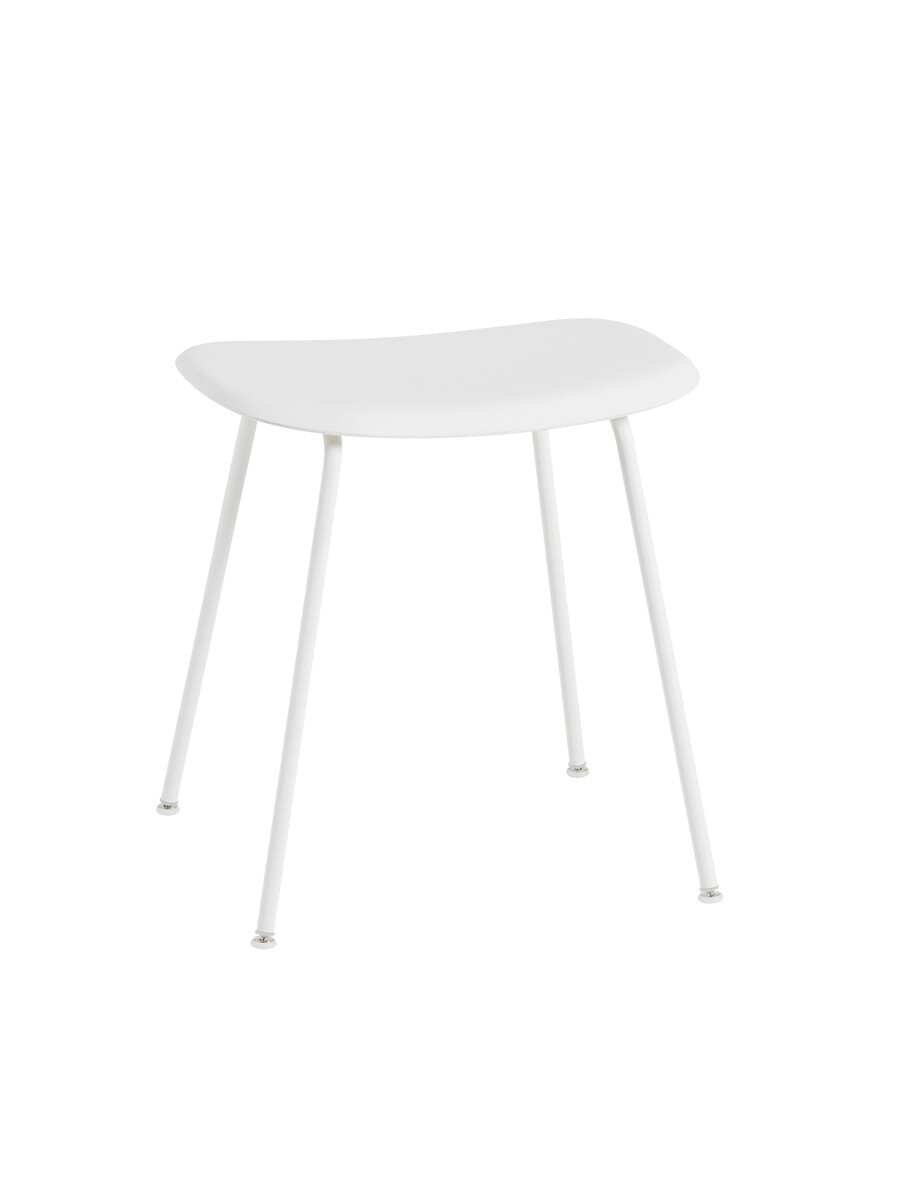 Fiber Stool Tube fra Muuto (Natural white/ White base)