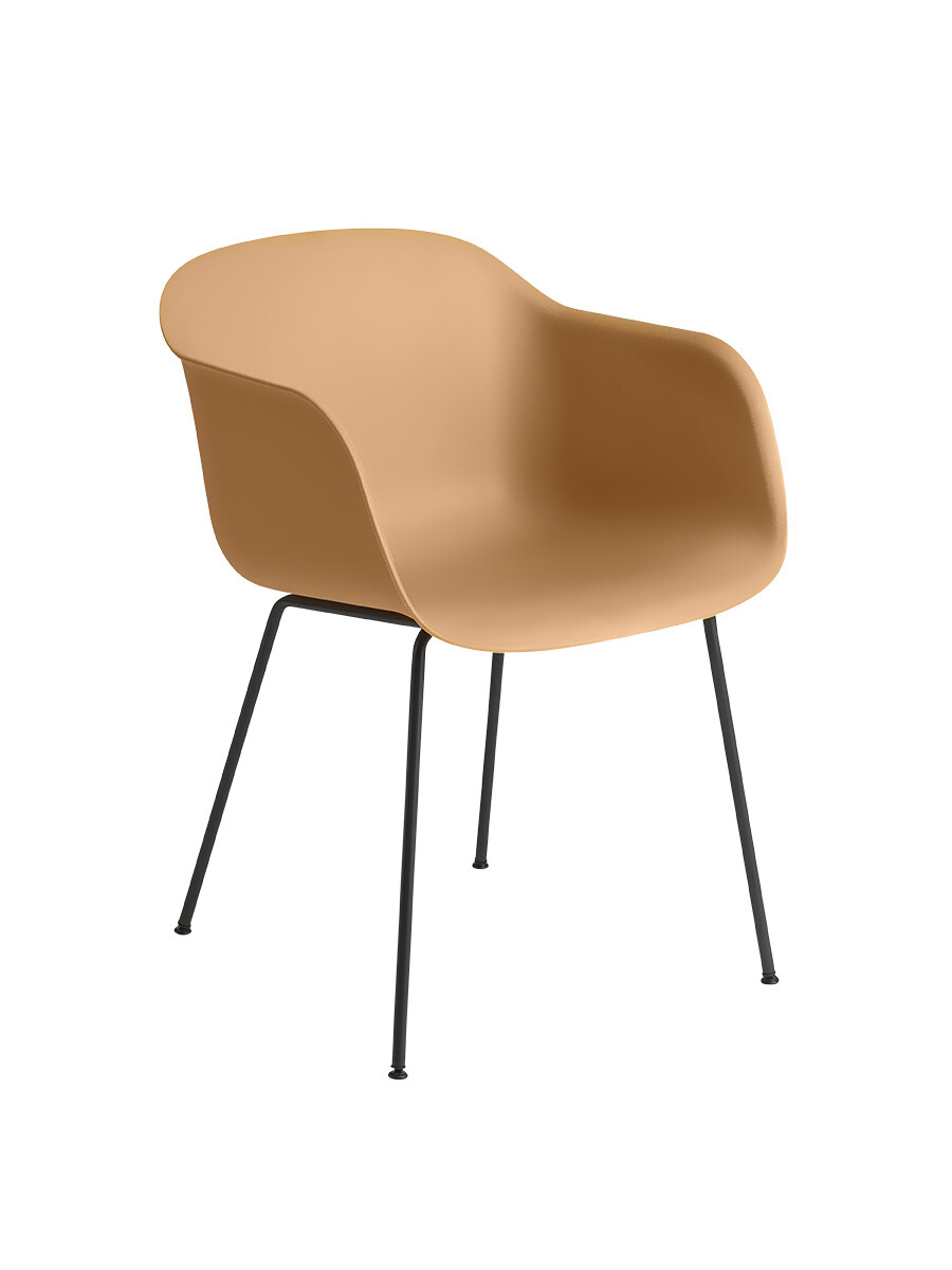 Fiber armchair Tube fra Muuto (Ochre/ black base)