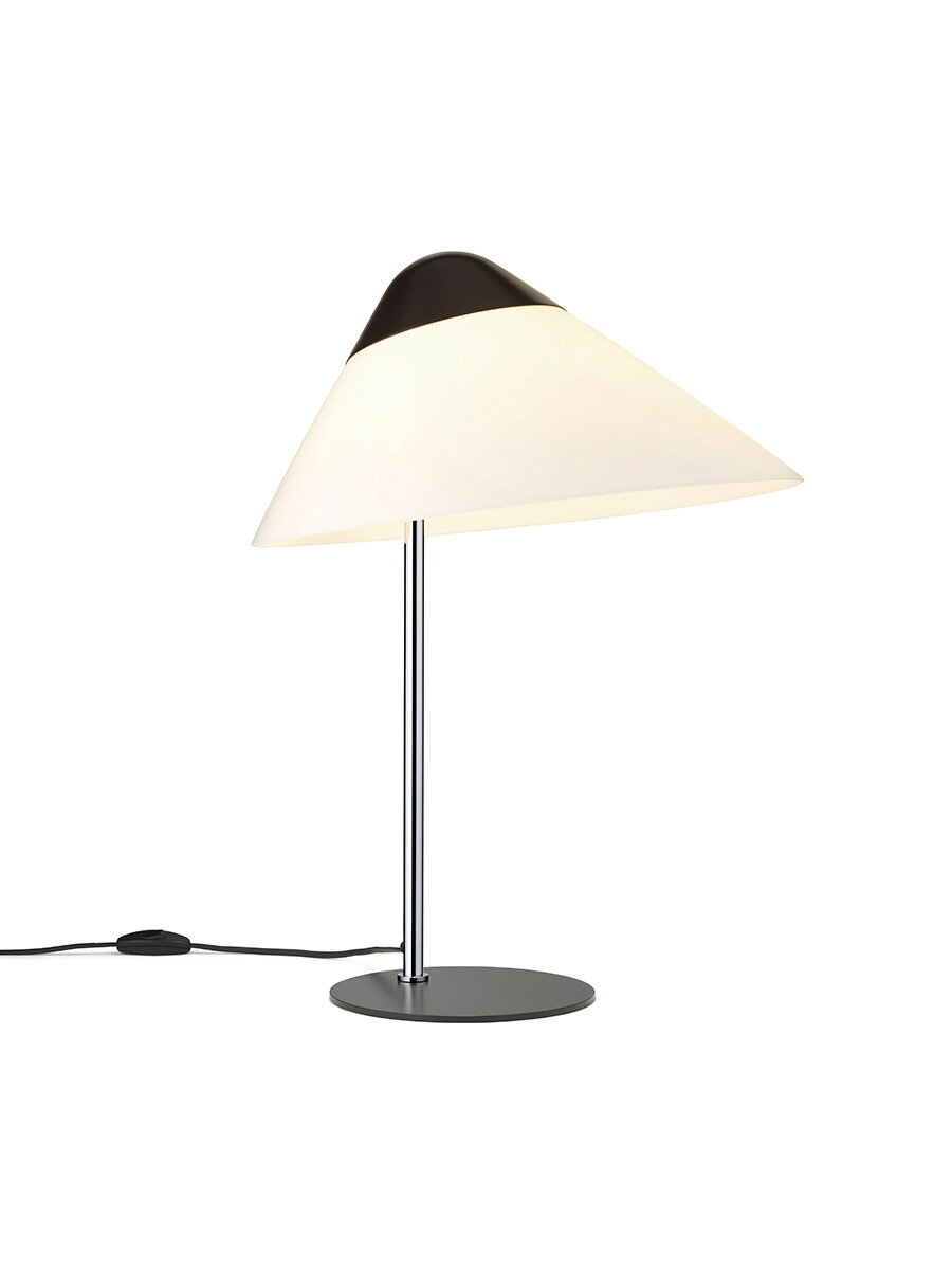 HJW02 Opala Bordlampe af Hans J. Wegner