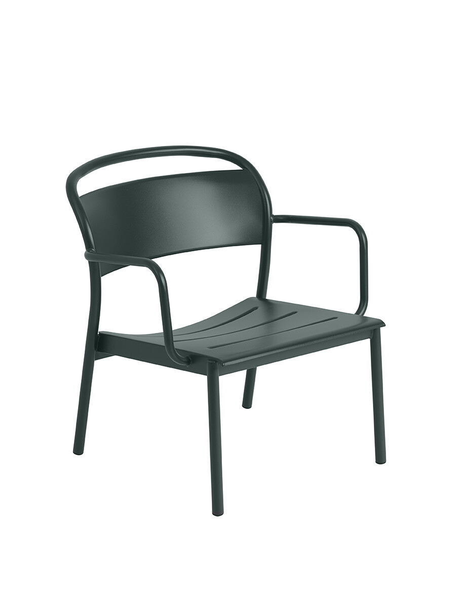 Linear Steel Lounge Chair fra Muuto (Dark green)