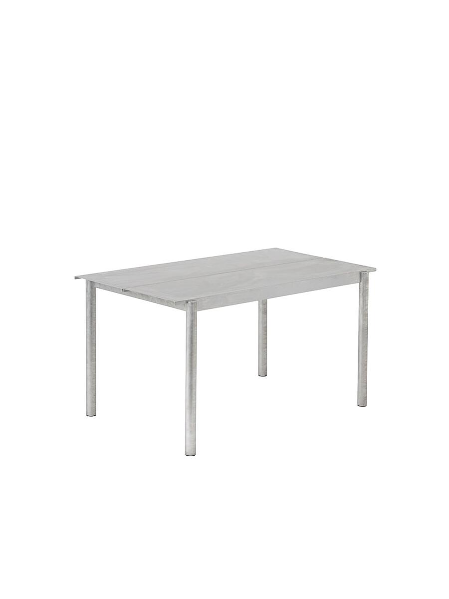 Linear Steel Table, 140x75 cm fra Muuto (Warm Galvanized Steel)