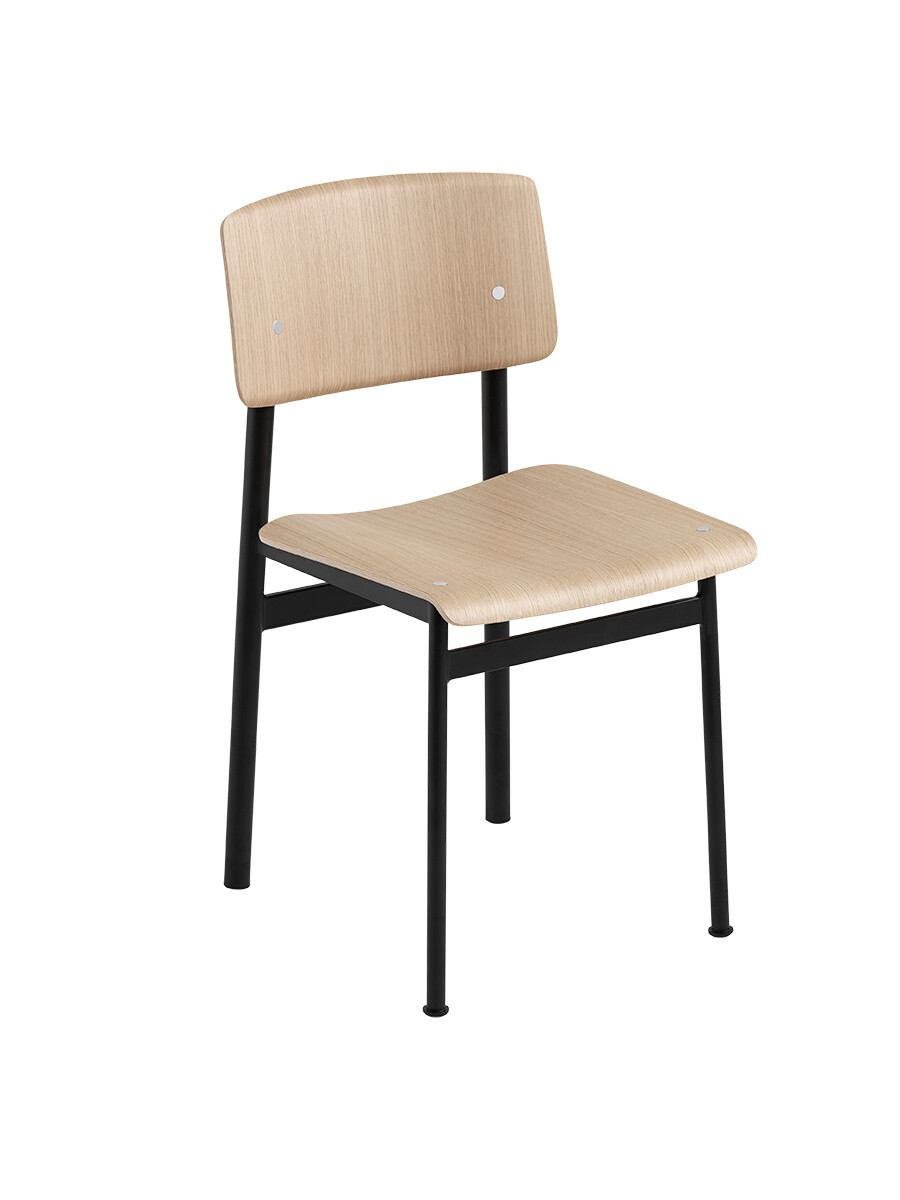 Loft Chair fra Muuto (Oak/ black)