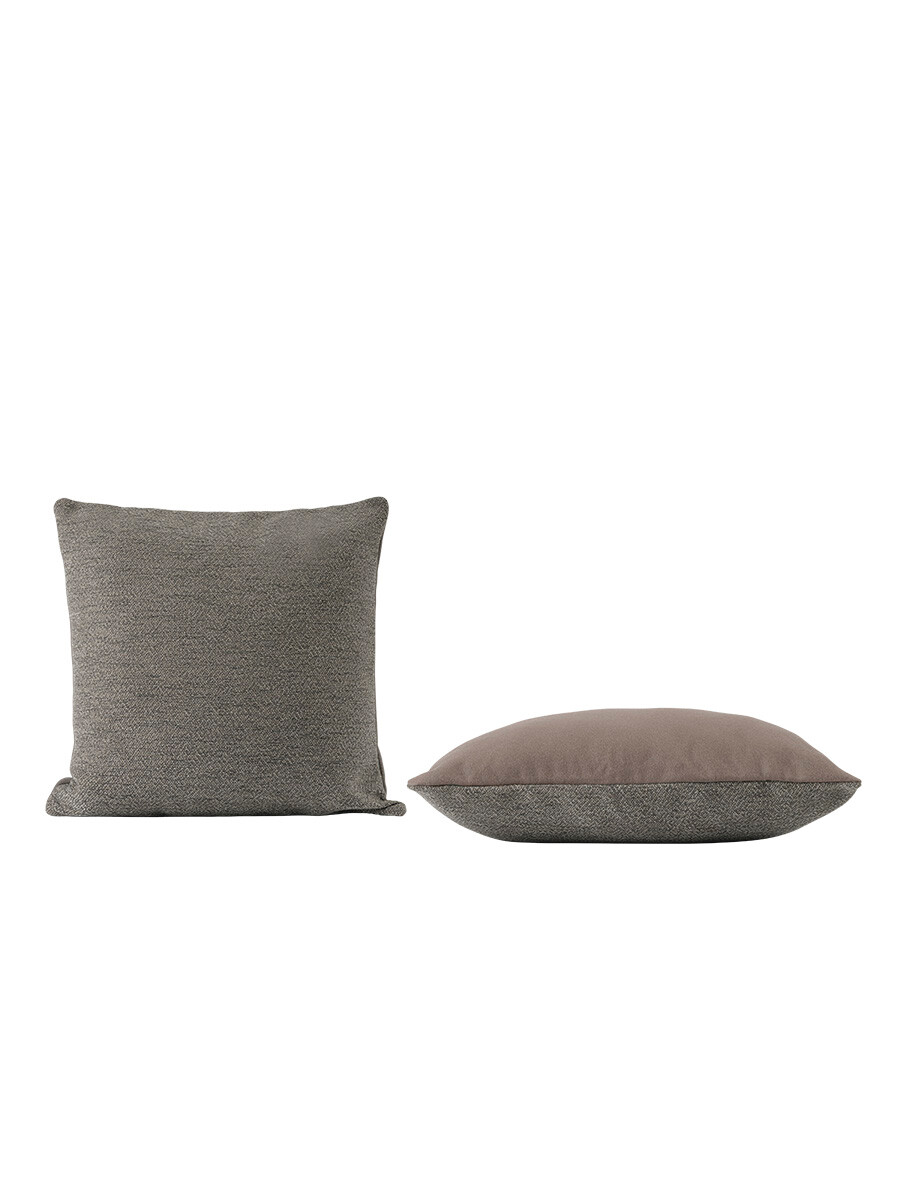 Mingle Cushion, 45 x 45 cm fra Muuto (Taupe)