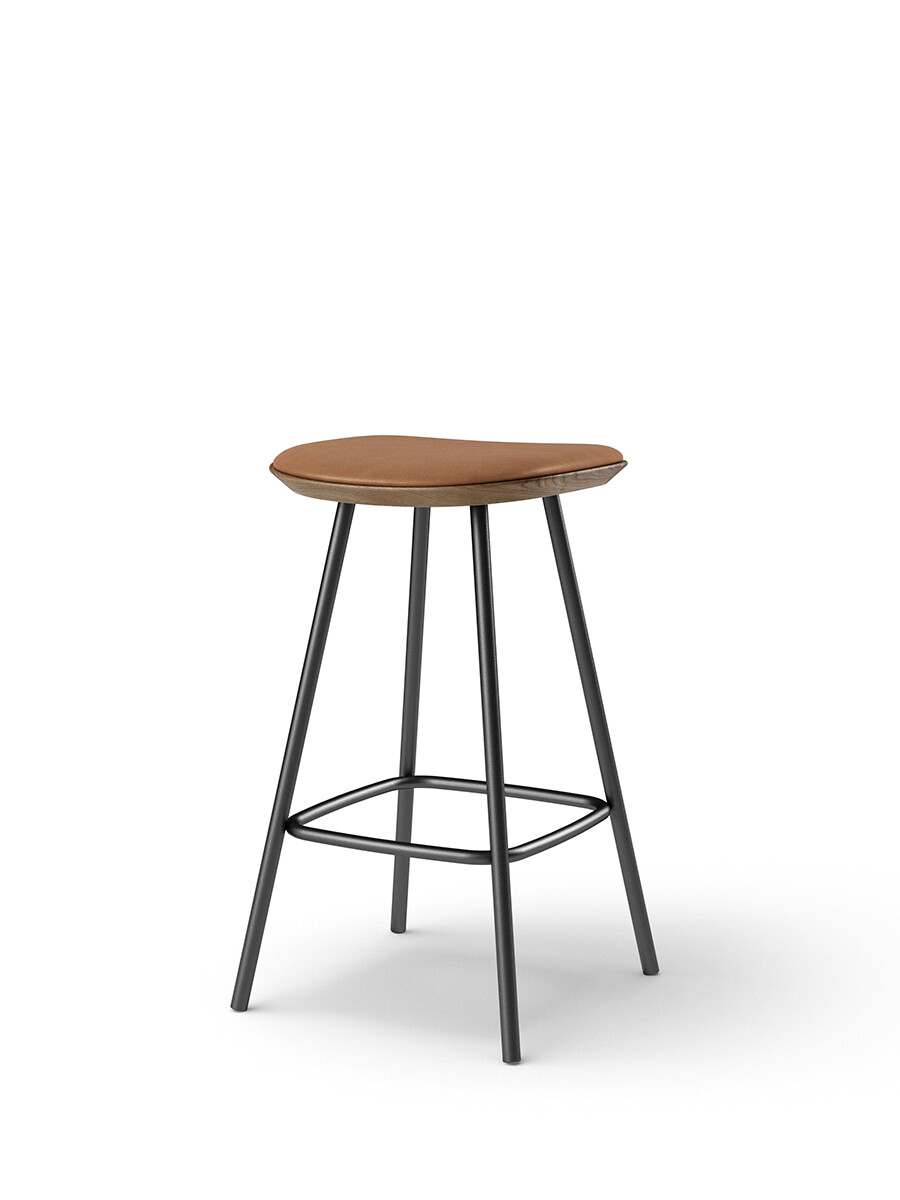 Pauline Counter Stool m. Metalben, røget eg fra Brdr. Krüger (Spectrum, brandy leather)