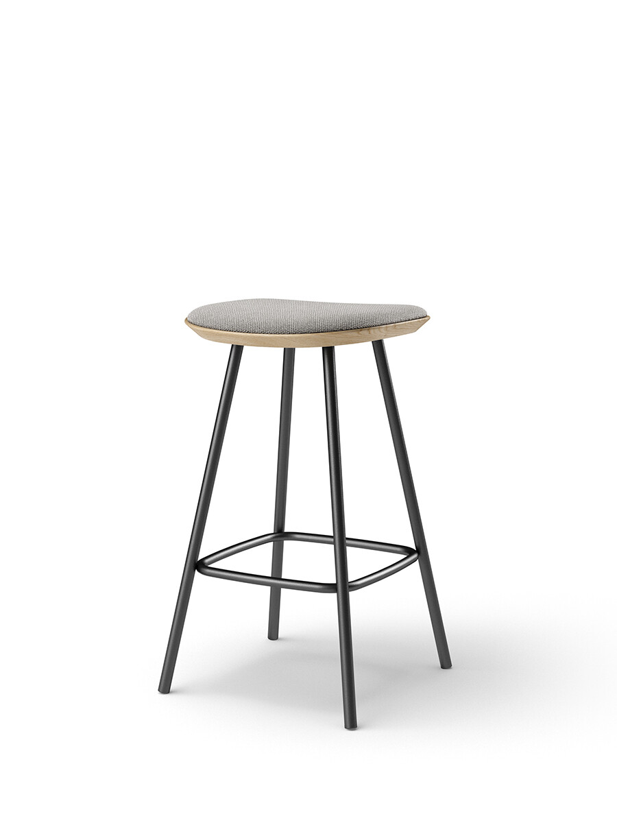 Pauline Counter Stool m. Metalben, olieret eg fra Brdr. Krüger (Hallingdal 0113, grey fabric)