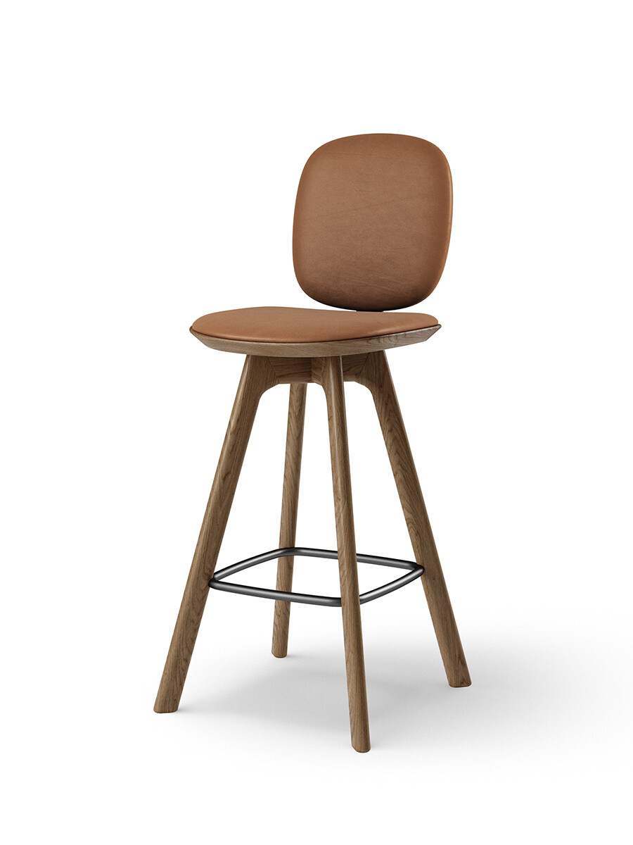 Pauline Comfort Counter Stool m. Træben, røget eg fra Brdr. Krüger (Spectrum, brandy leather)