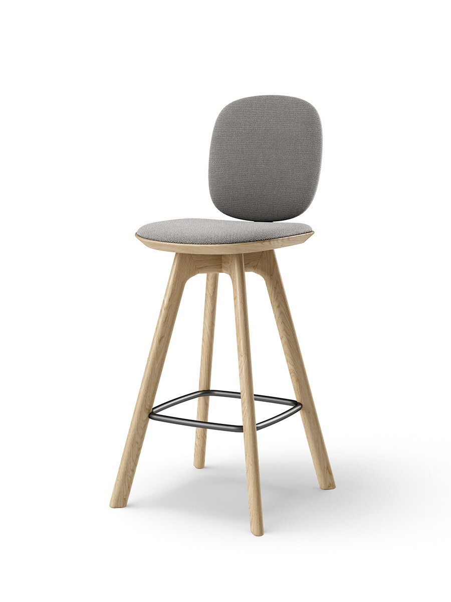 Pauline Comfort Counter Stool m. Træben, olieret eg fra Brdr. Krüger (Hallingdal 0113, grey fabric)