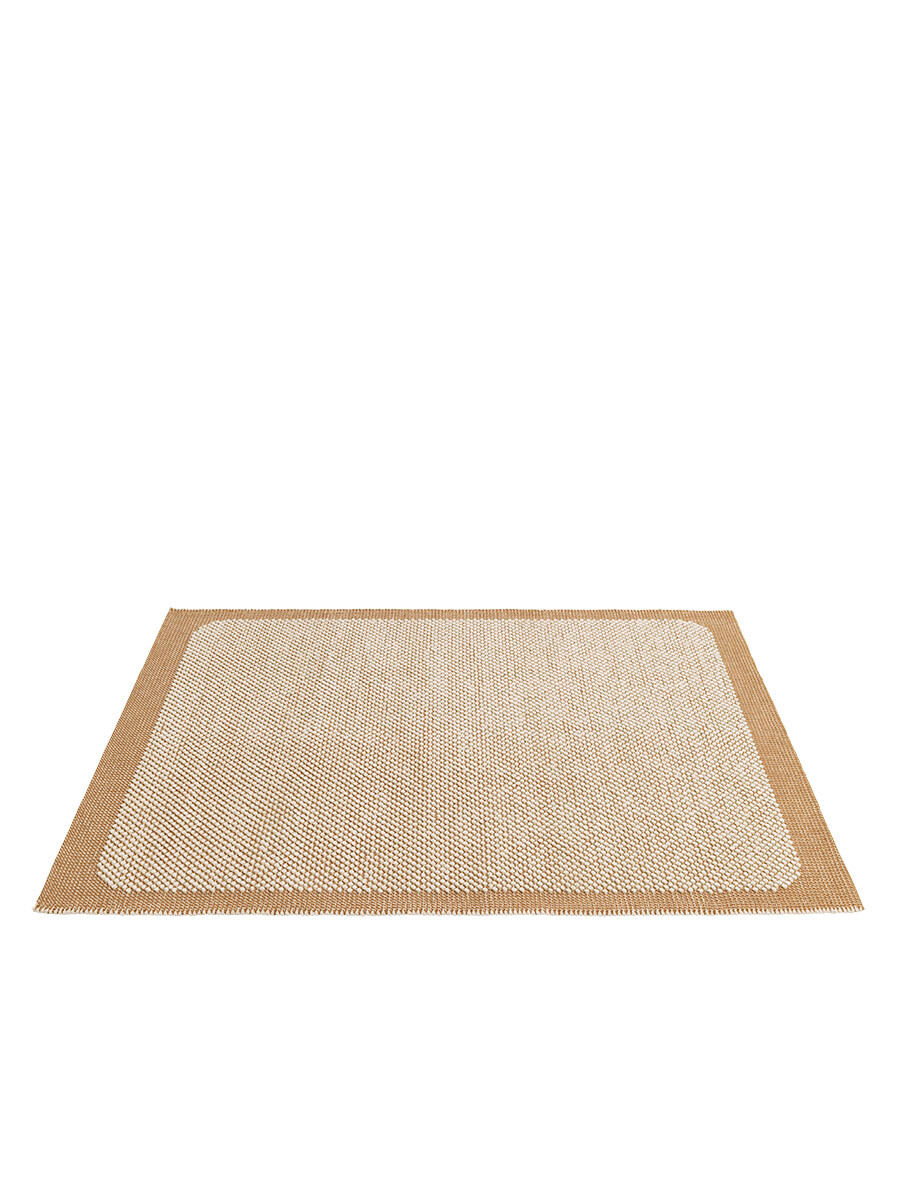 Pebble Rug, 200 x 300 cm fra Muuto (Burnt orange)