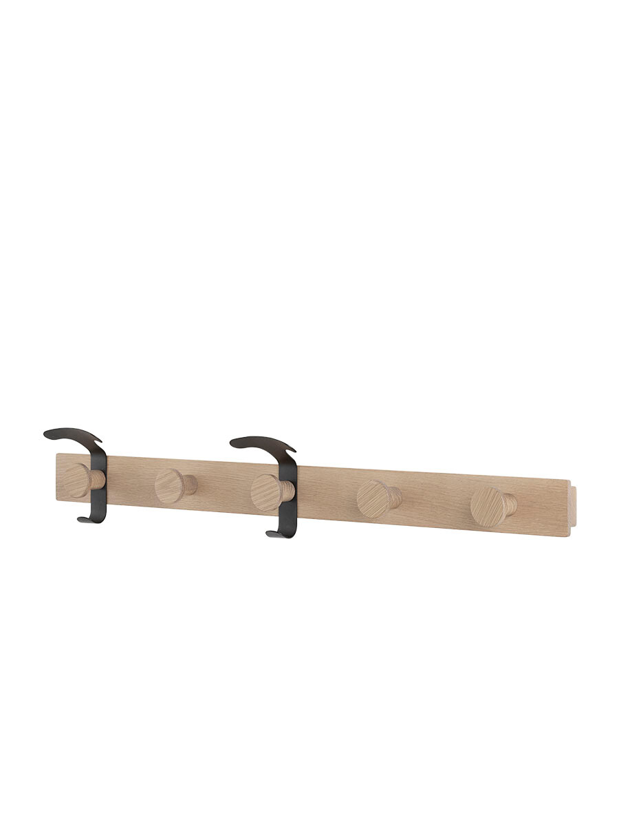 Avail Coat Rack fra Muuto (Oak / black)