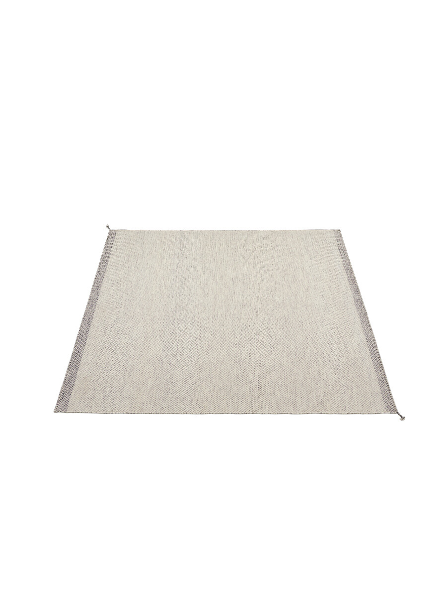 PLY Rug fra Muuto (Off white, 240 x 240 cm)