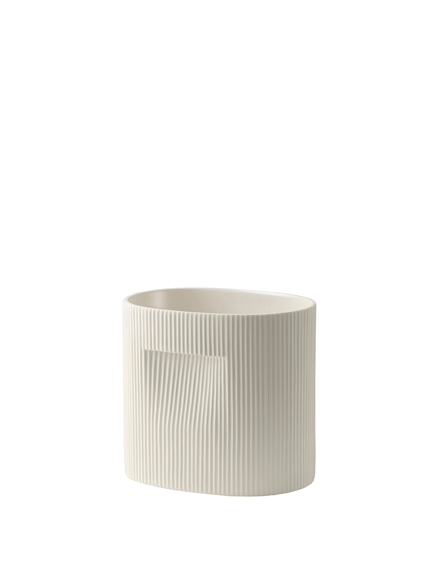 Ridge Planter, off white fra Muuto (H 24 cm)