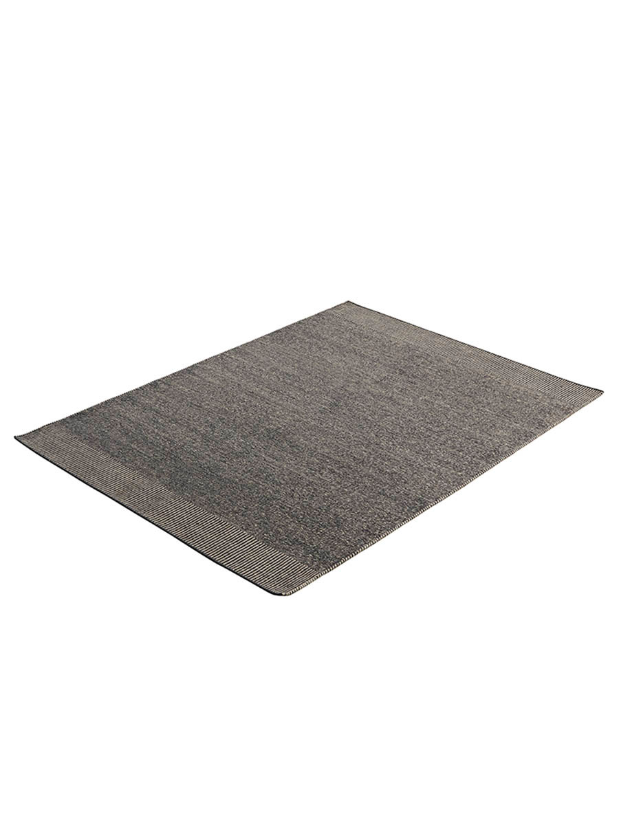 Rombo Rug, grey fra Woud (Large)