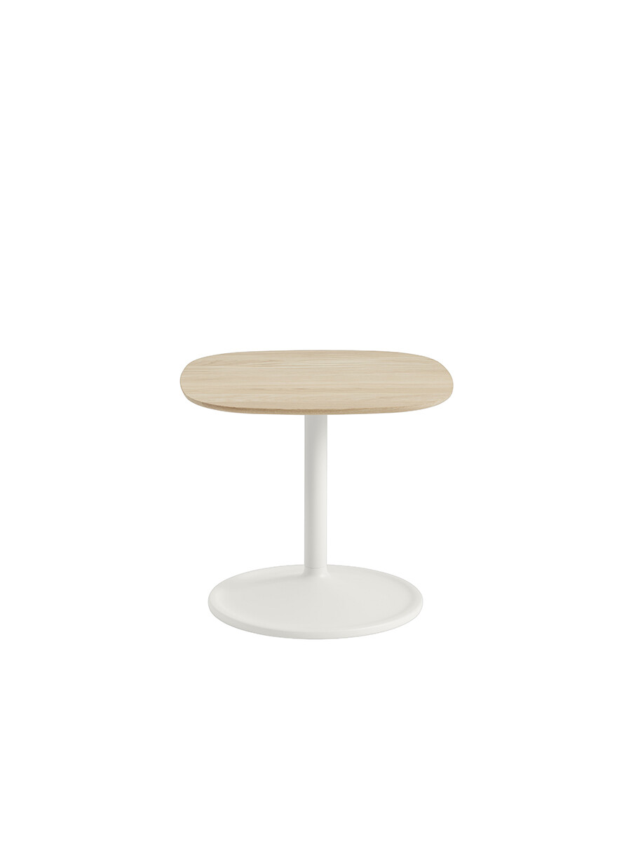 Soft Side Table, 45x45 fra Muuto (Oak)