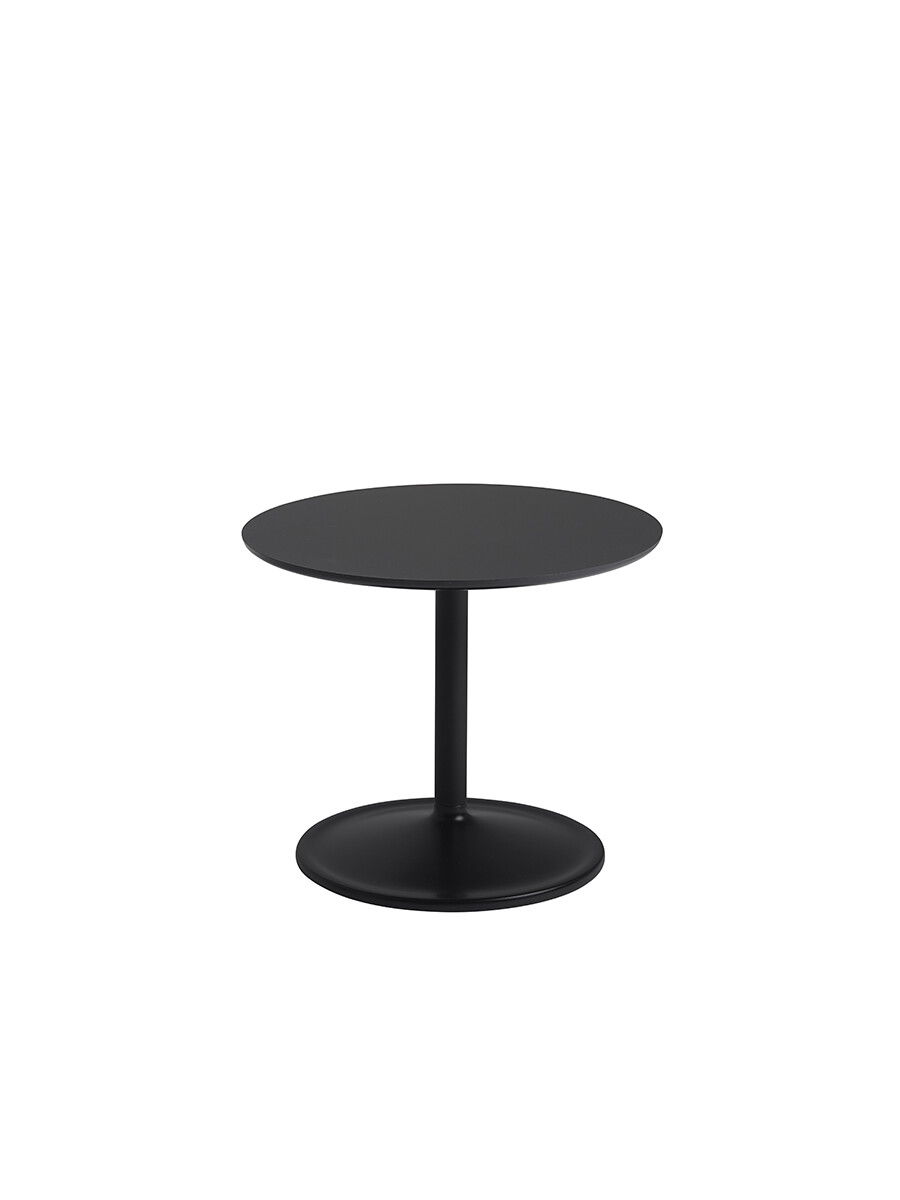 Soft Side Table, Ø48/H40 fra Muuto (Black Nanolaminat)