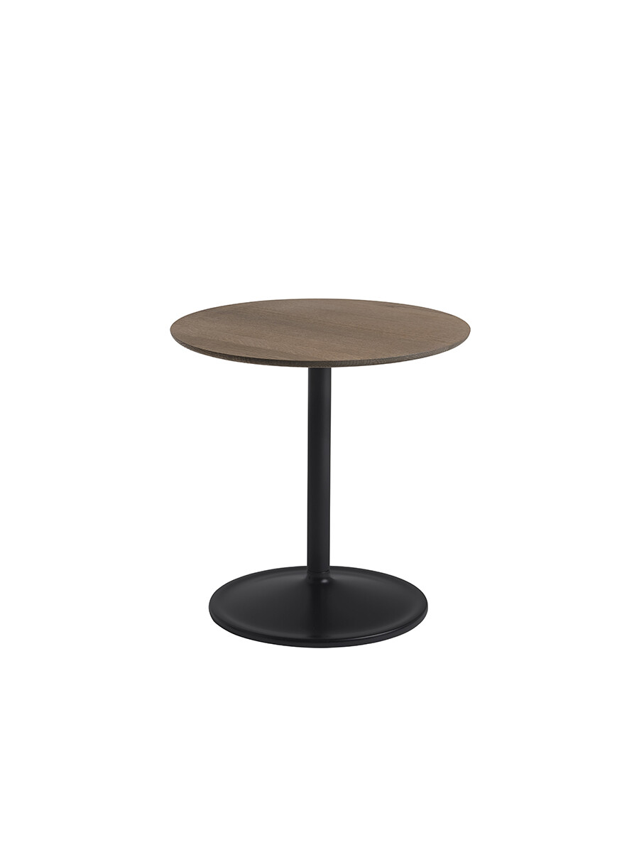 Soft Side Table, Ø48/H48 fra Muuto (Dark Oiled Oak)