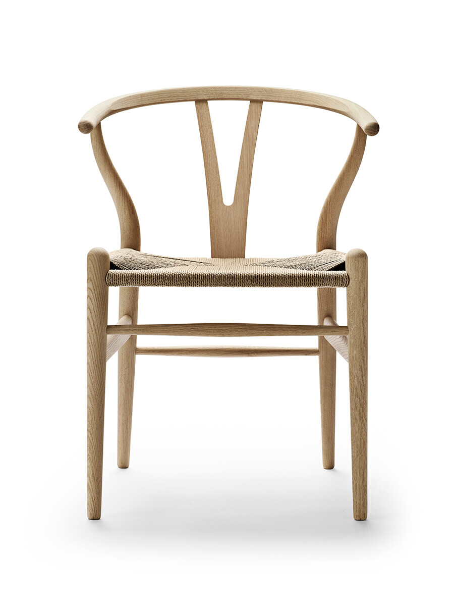 Y-stol CH24, eg sæbe af Hans J. Wegner