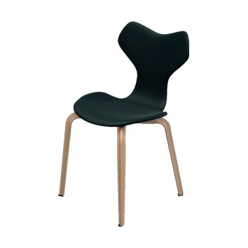 Fritz Hansen Her er 4130 Grand Prix med tr ben af Arne Jacobsen