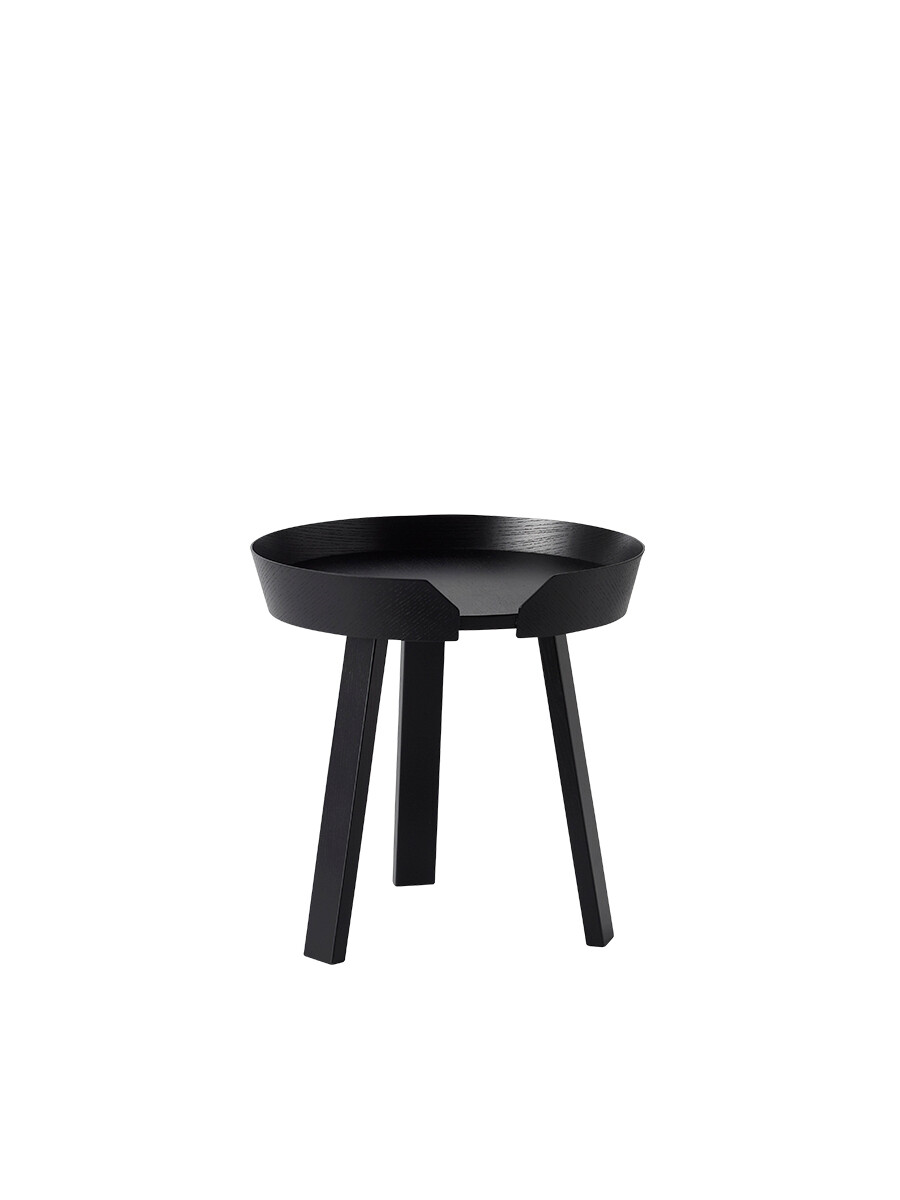 Around Coffee Table, small fra Muuto (Black)