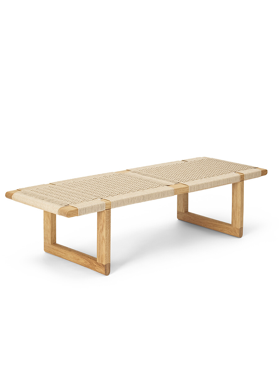 BM0489L Table Bench, papirflet af Børge Mogensen