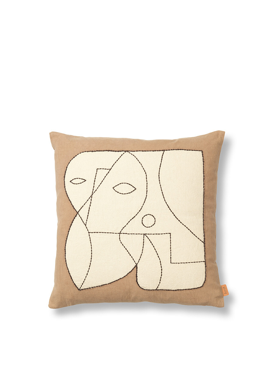 Figure Cushion, dark taupe/off-white fra Ferm Living