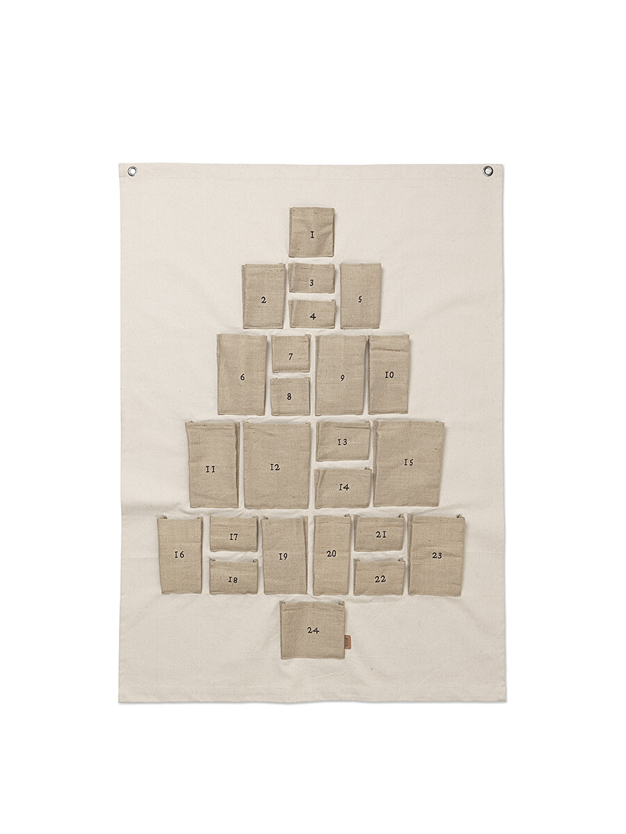 Pine Christmas Calendar, maxi fra Ferm Living