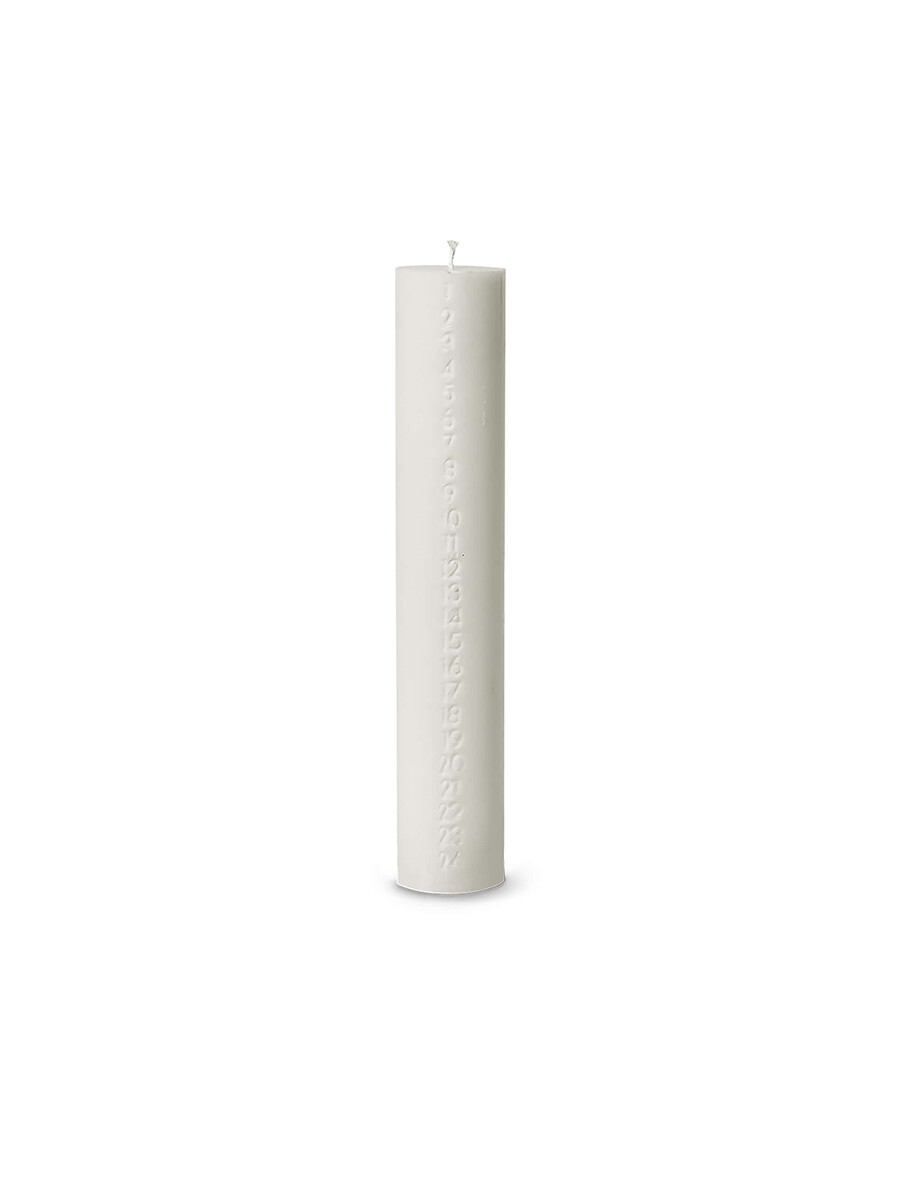 Pure Advent Calendar Candle fra Ferm Living (Snow White)