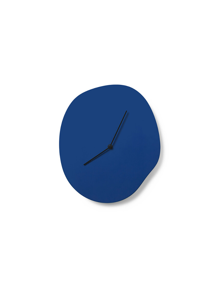 Melt Wall Clock fra Ferm Living (Blue)