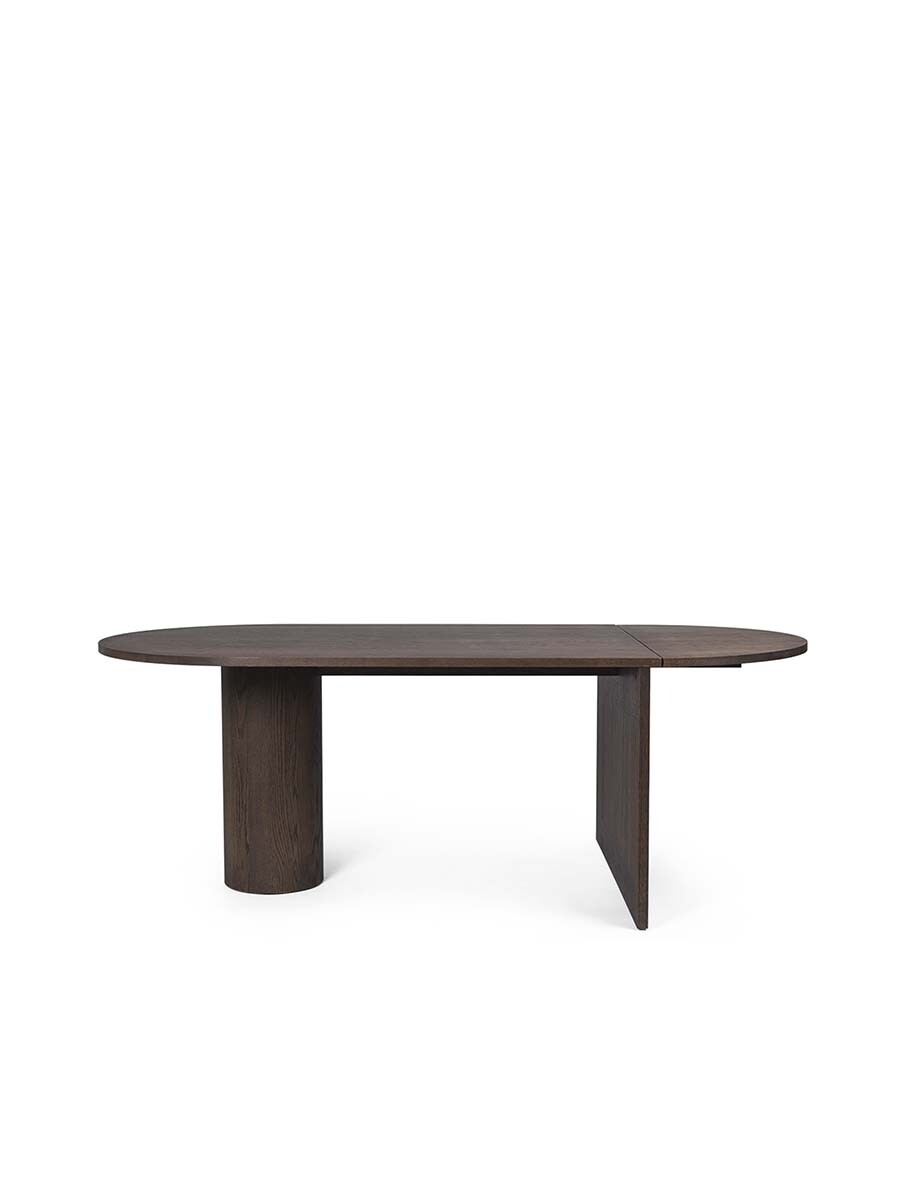 Pylo Dining Table fra Ferm Living