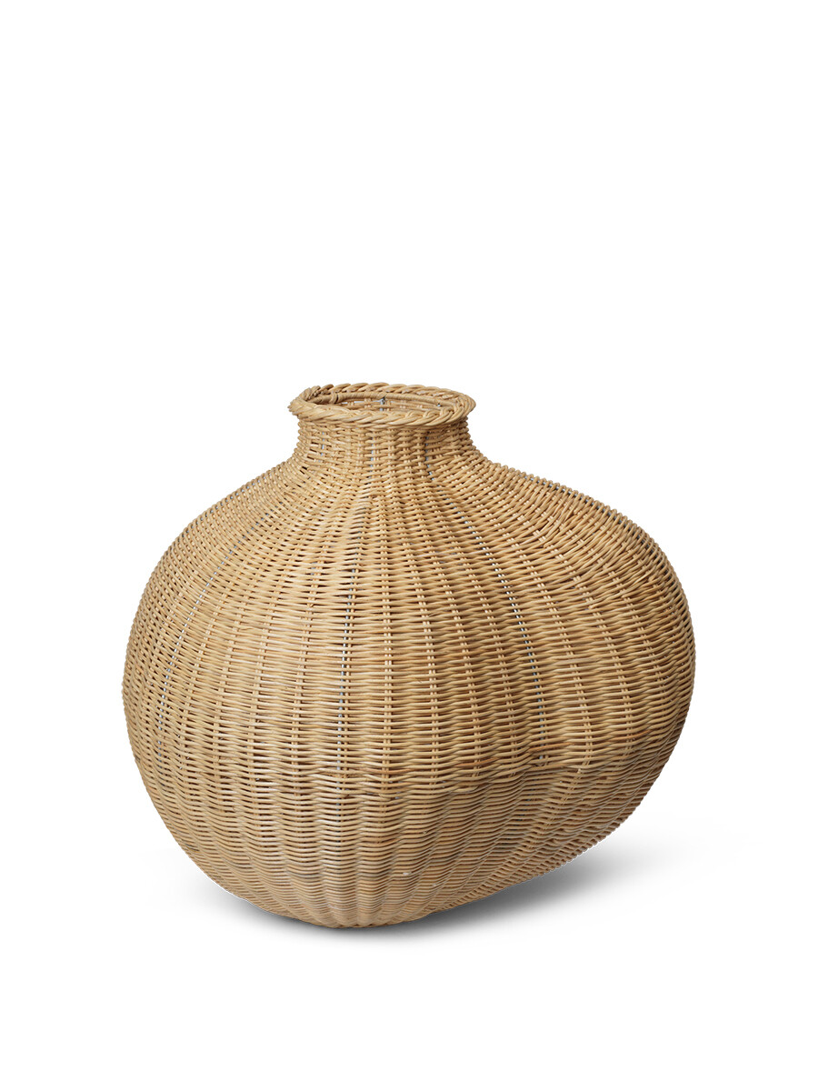 Bola Braided Floor Vase fra Ferm Living