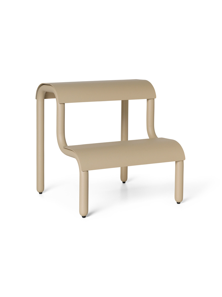 Up Step Stool fra Ferm Living (Cashmere)